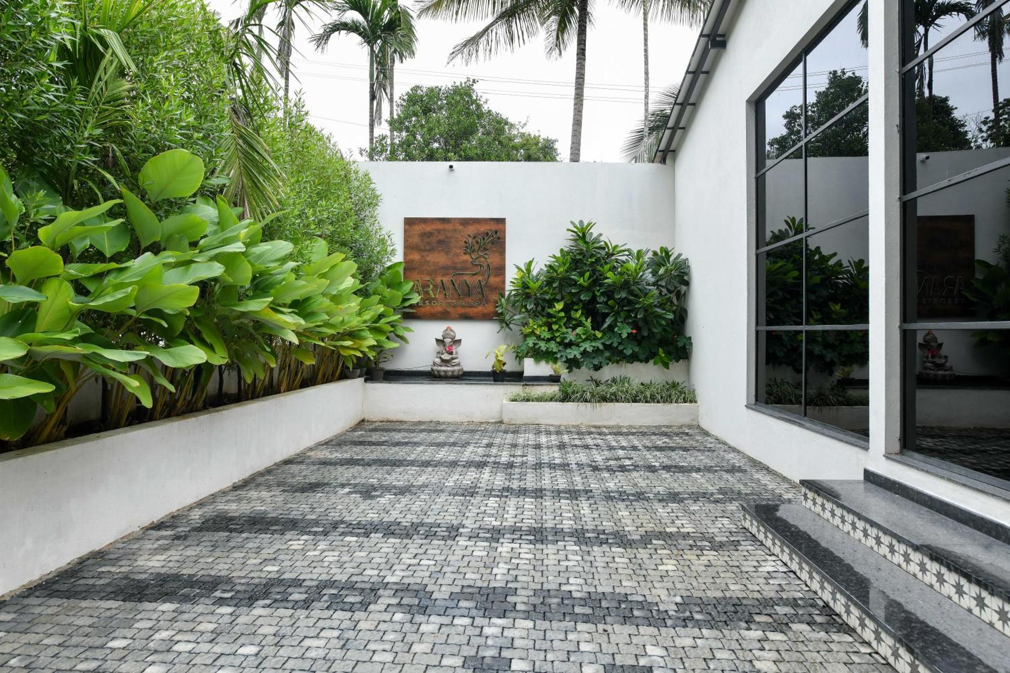 Inventree Aranya Resort & Spa Madikeri Kültér fotó